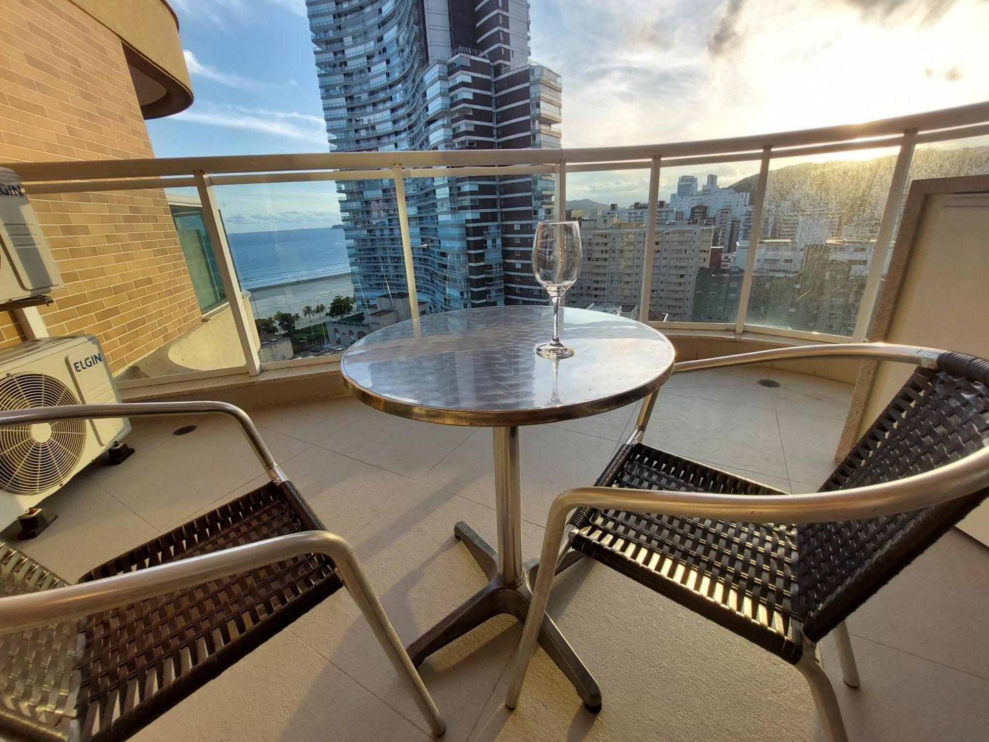Book Santos - Estanconfor 1804 - Vista Mar Apartment Exterior photo